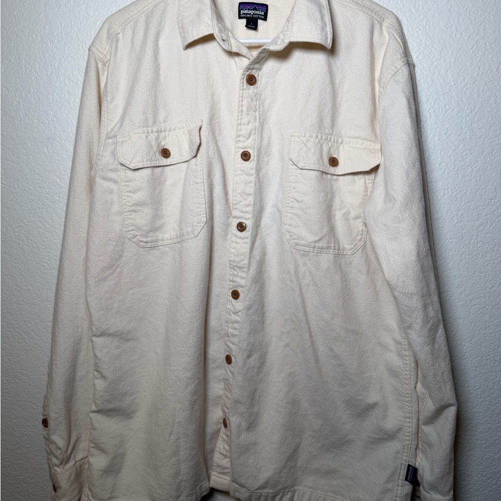 Patagonia Men's Long-Sleeved Organic Cotton Midweight Fjord Flannel Shirt